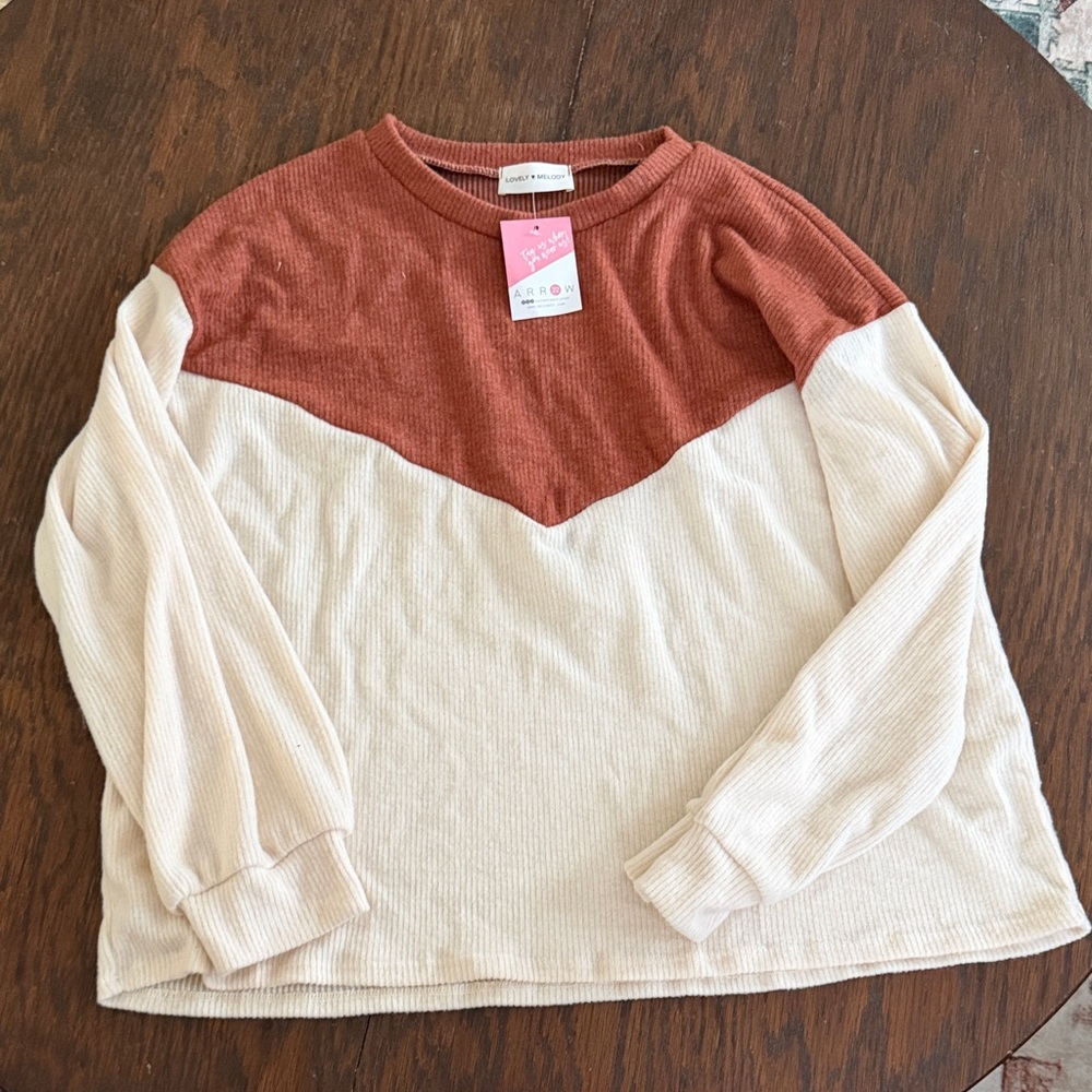 Lovely Melody Two-Tone Sweater